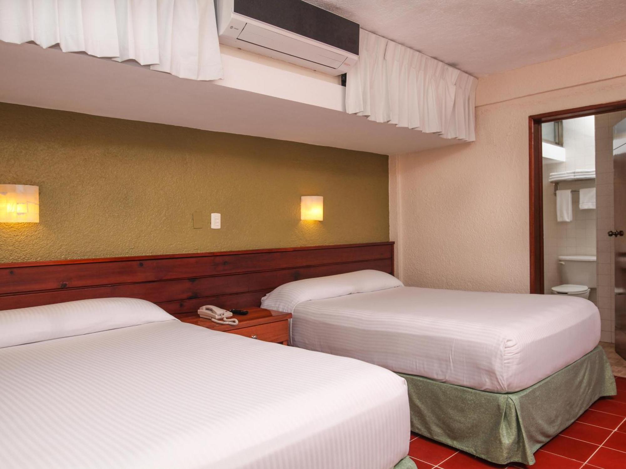 Suites Colonial Косумель Екстер'єр фото