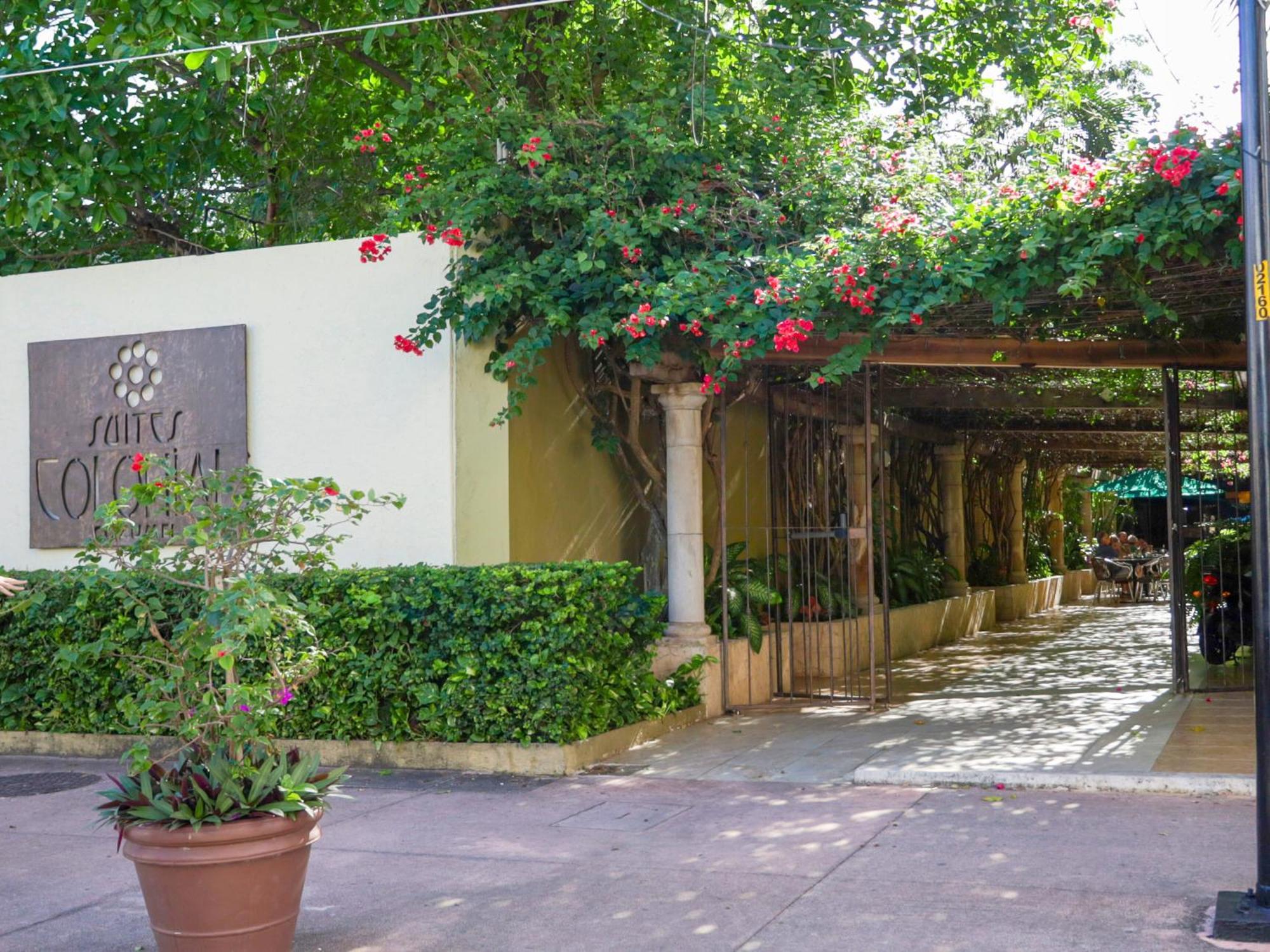 Suites Colonial Косумель Екстер'єр фото